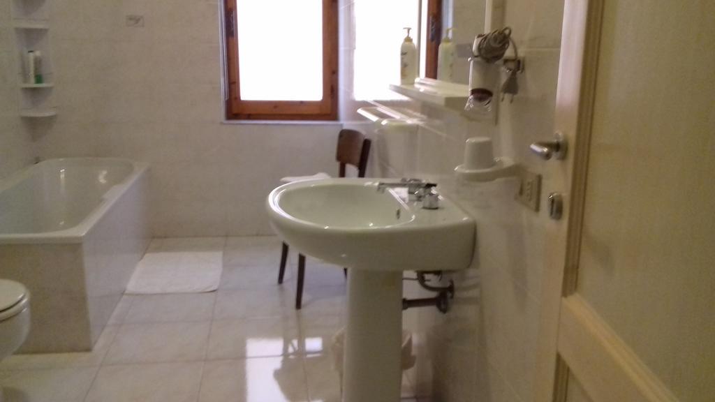 B&B Via Dei Mille Castelsardo Exteriör bild